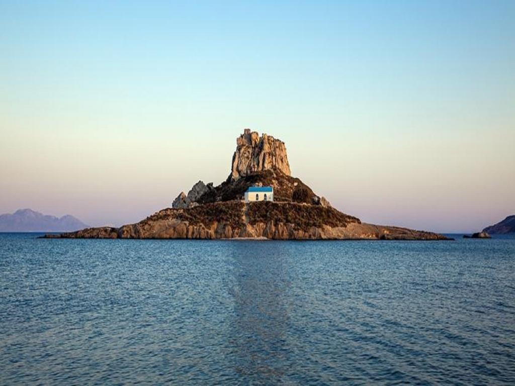 Antonis Hotel Kéfalos Exteriör bild