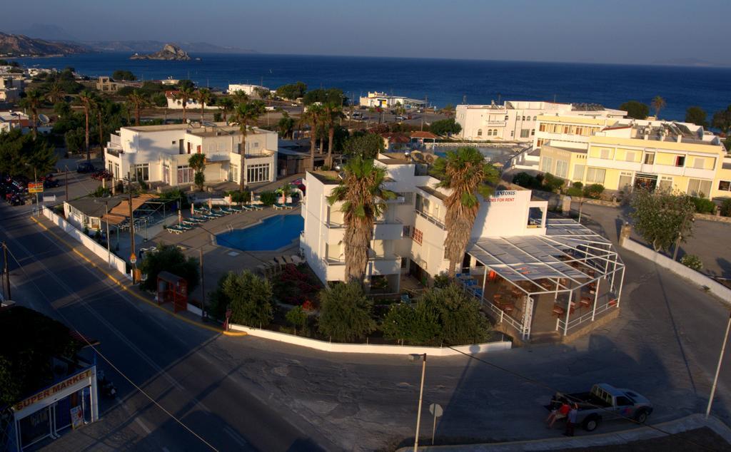 Antonis Hotel Kéfalos Exteriör bild